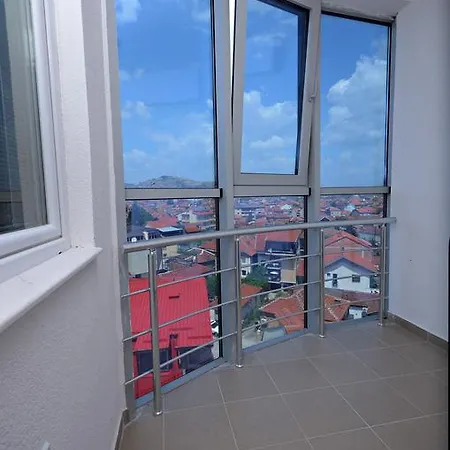 Aries Apartment *