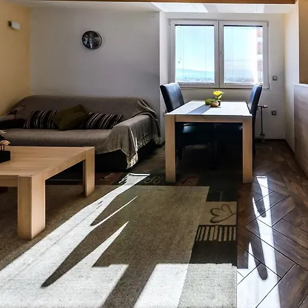 Apartment Aries